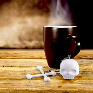 🆕 💀 Skull & Crossbones Tea Infuser ☠️